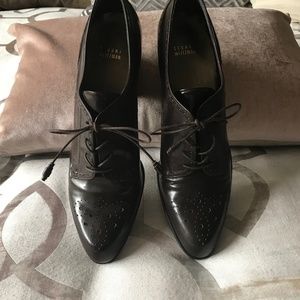 Stuart Weitzman chocolate oxford pump